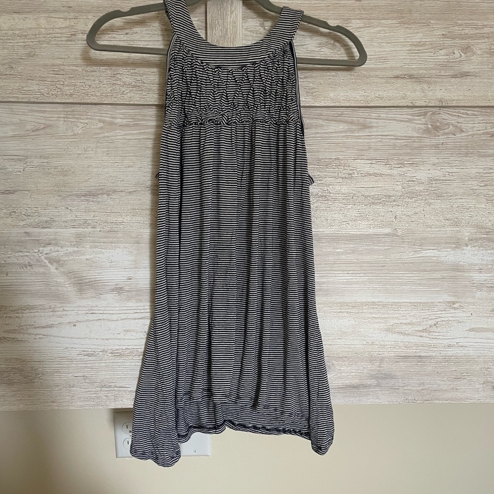 Cute flowy top